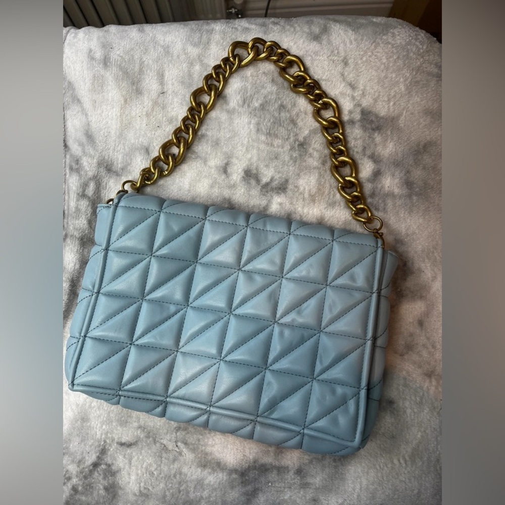 NWOT Zara light blue flap shoulder bag with gold chain. Never worn